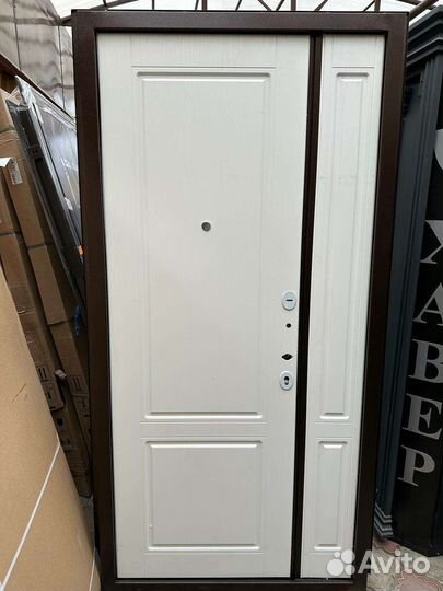 Двери входные металлические двухстворки