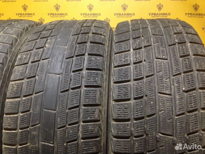 Yokohama Ice Guard IG30 205/55 R16