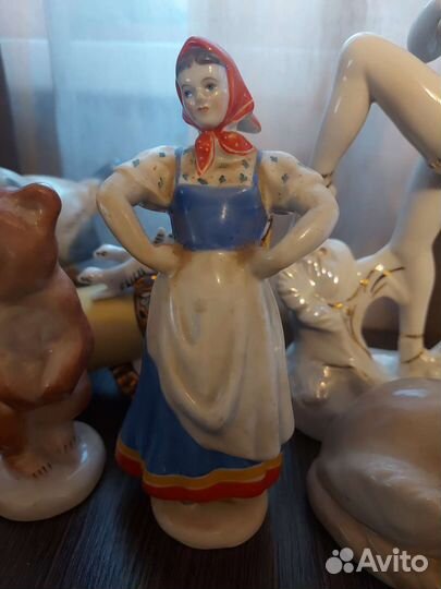 Статуэтки фарфор лфз Вербилки Гжель СССР