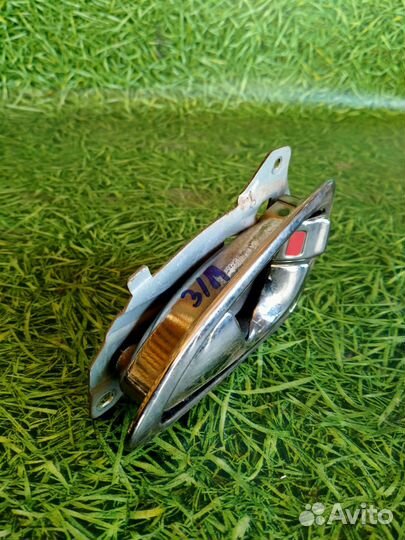 Ручка двери задняя правая Митсубиси Диамант 1995г