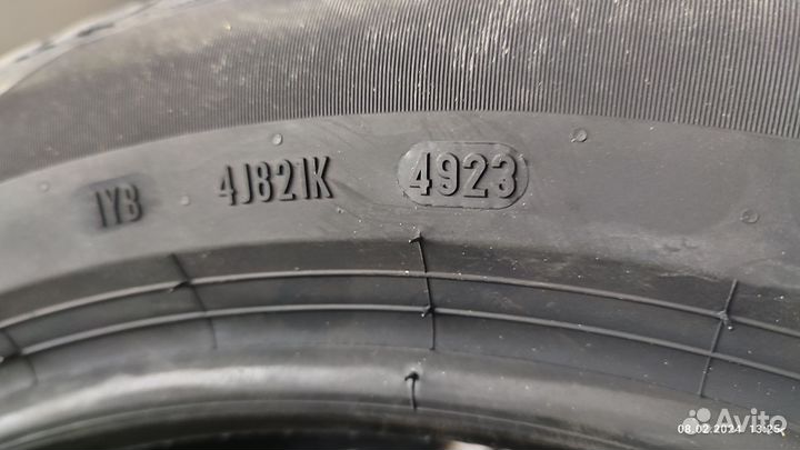 Pirelli Powergy 245/45 R19 102Y