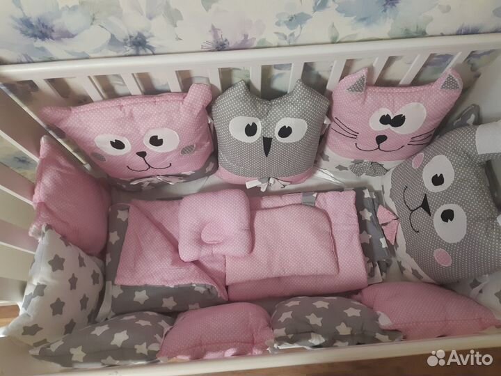 Мягкие бортики для детской кроватки