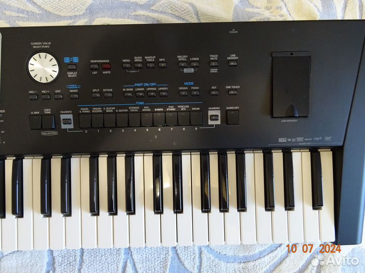Синтезатор Roland BK-9