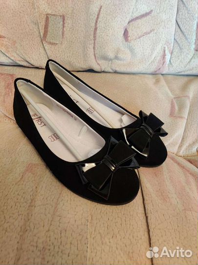 Туфли школьные новые