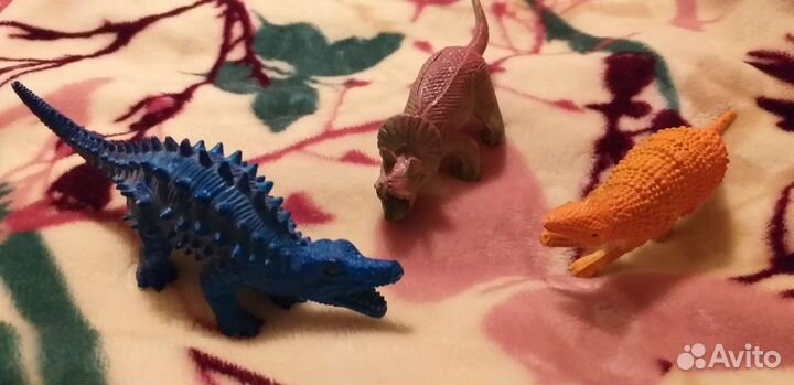 Динозавры игрушки 13шт,из 90х,один большой 24см