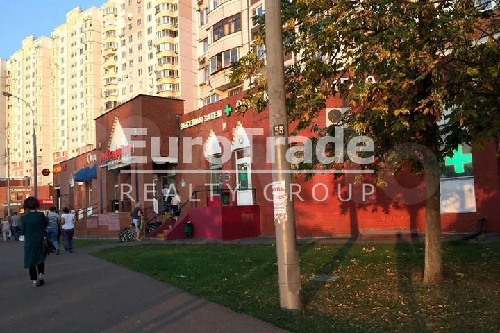 Продам торговое помещение, 277 м²