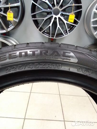 Greentrac Quest-X 225/45 R19 96Y