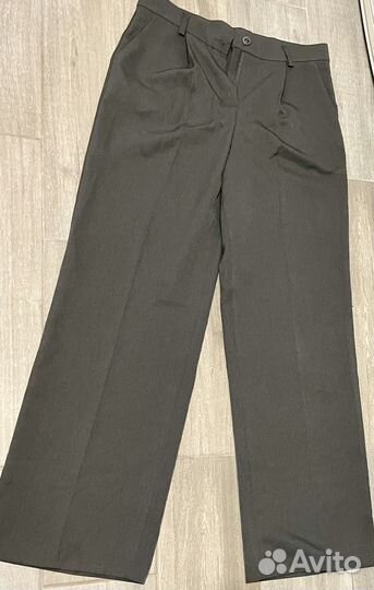 Брючный костюм женский