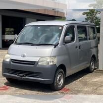 Toyota Lite Ace 1.5 AT, 2012, 104 000 км, с пробегом, цена 1 080 000 руб.