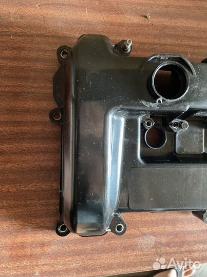 Две Клапанные крышки фф2 2.0