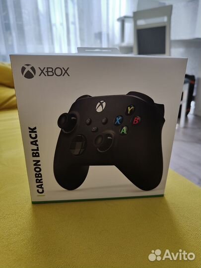 Новый геймпад Xbox Carbon Black