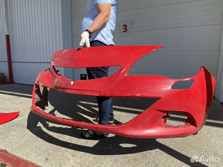 Бампер opel astra gtc 2012