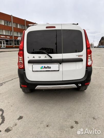 LADA Largus 1.6 МТ, 2022, 31 300 км