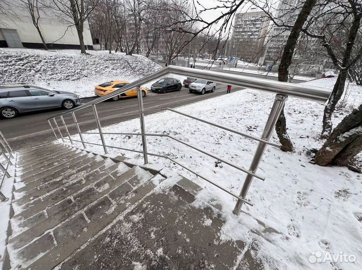 Перила в дом из нержавеющей стали