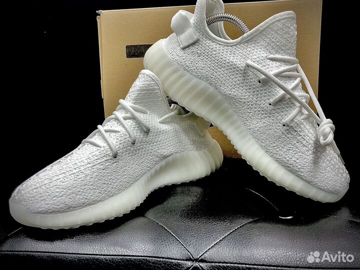 Кроссовки Adidas Yeezy Boost 350