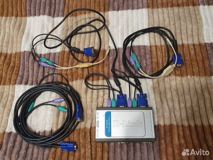 KVM переключатель D-Link dkvm-4K