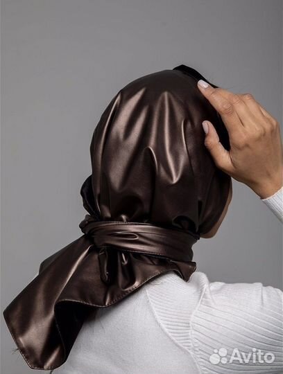 Косынка кожаная )новая
