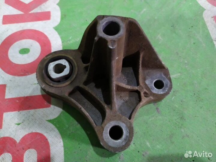 Кронштейн кпп Ford Focus 3 1.0 турбо M2DA 2012