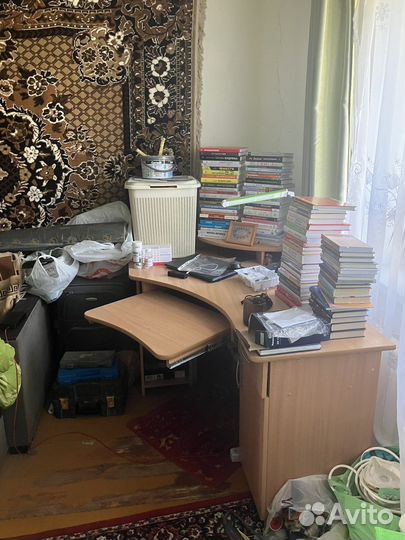 Компьютерный стол