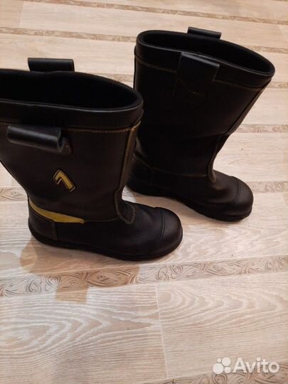 Сапоги пожарного haix