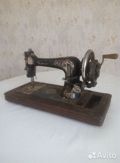 Швейная машина 40-х г.г