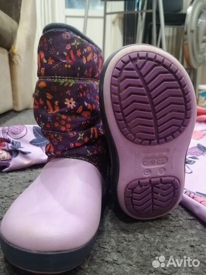 Комплект вещей для девочки lassie, crocs