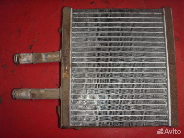 Радиатор отопителя 96887038 Chevrolet Aveo (T250)