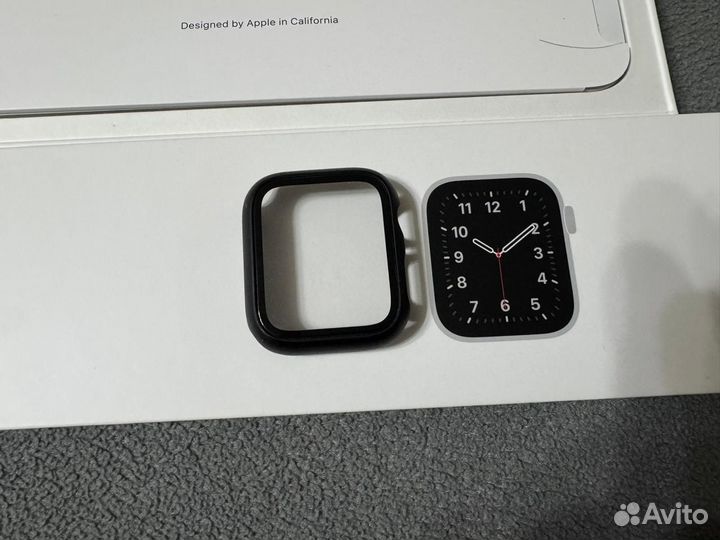 Apple Watch SE 44 mm как новые