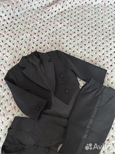 Костюм смокинг для мальчика