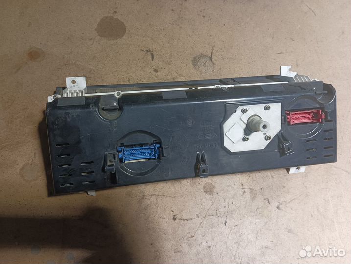 Панель приборов Renault Safrane