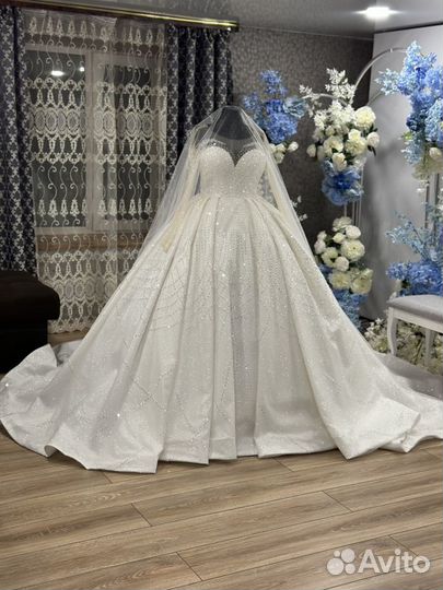 Свадебное платье 42 44 пышное
