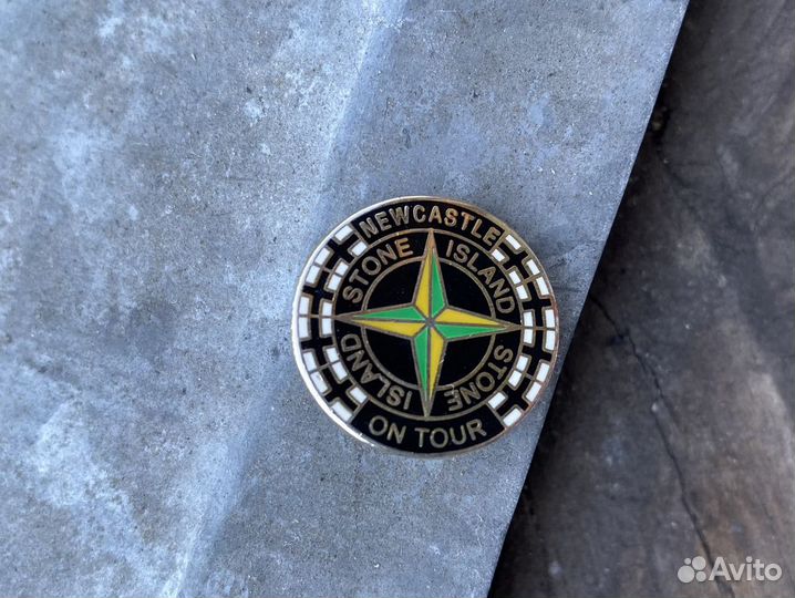 Значек Stone Island