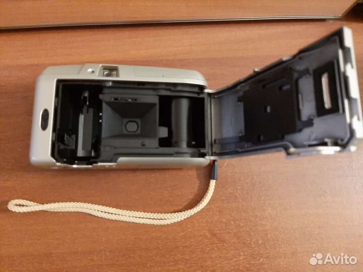 Пленочный фотоаппарат Rekam Prestige Canada