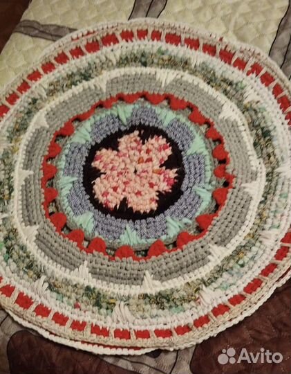 Коврики круглые вязанные