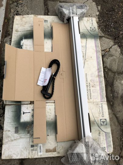 Поперечины на крышу (багажник на крышу) Audi Q5