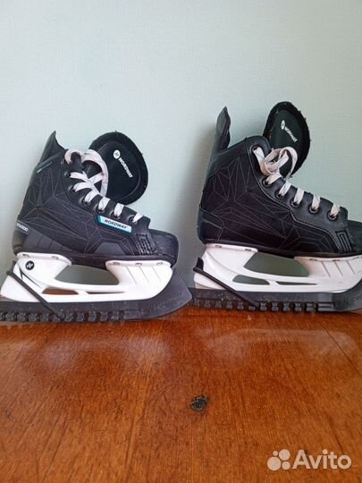 Коньки хоккейные детские 34 размер