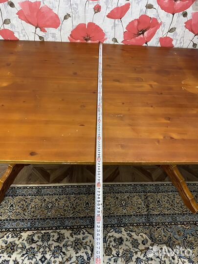 Кухонный стол