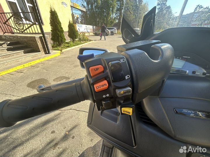 Suzuki Skay wave 650 lx ABS в идеальном состоянии