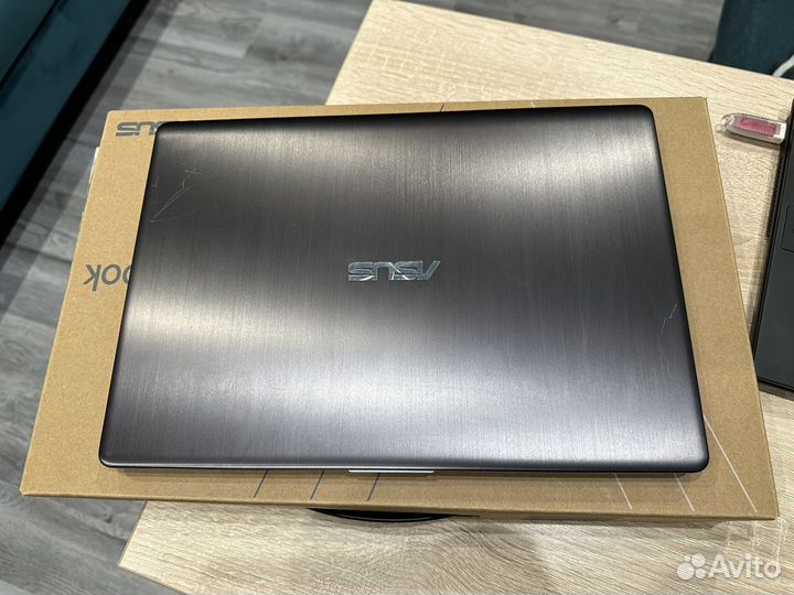 Asus vivobook S14 S430F