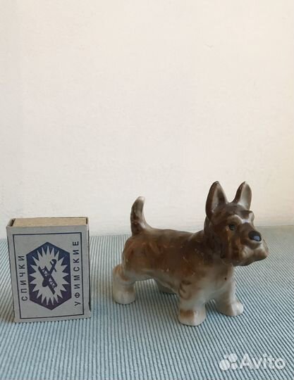 Продаю статуэтку иностранного производства