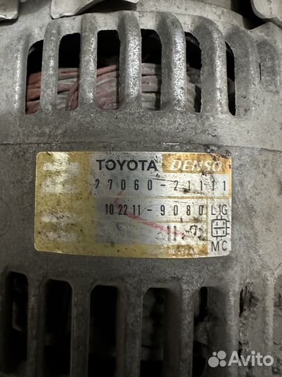 Держатель запаски на Toyota Funcargo NCP25