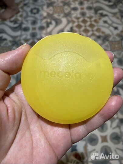 Накладки на грудь Medela, размер M