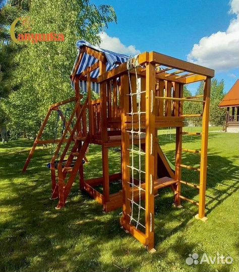 Детская уличная площадка