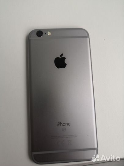 iPhone 6S, 16 ГБ