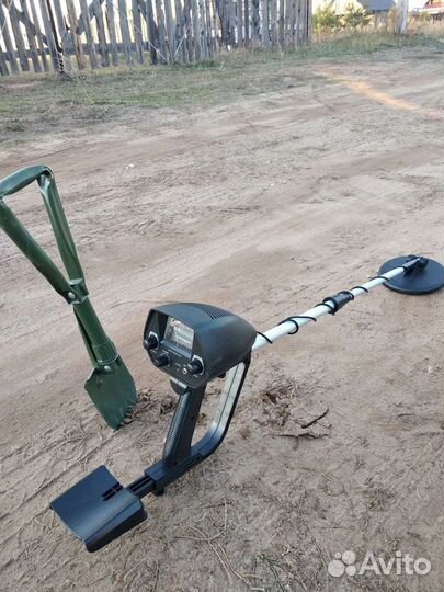 Металлоискатель продаю