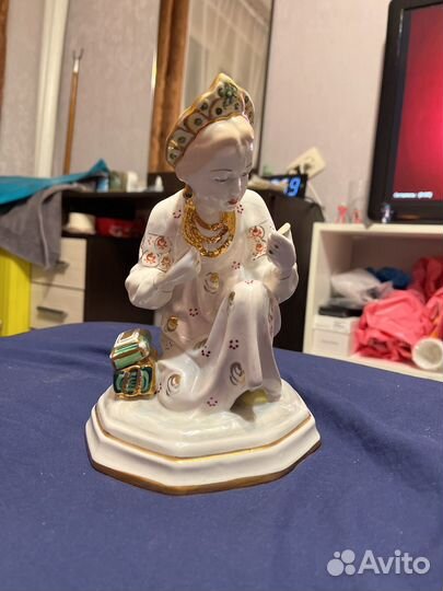 Фарфоровые статуэтки лфз 