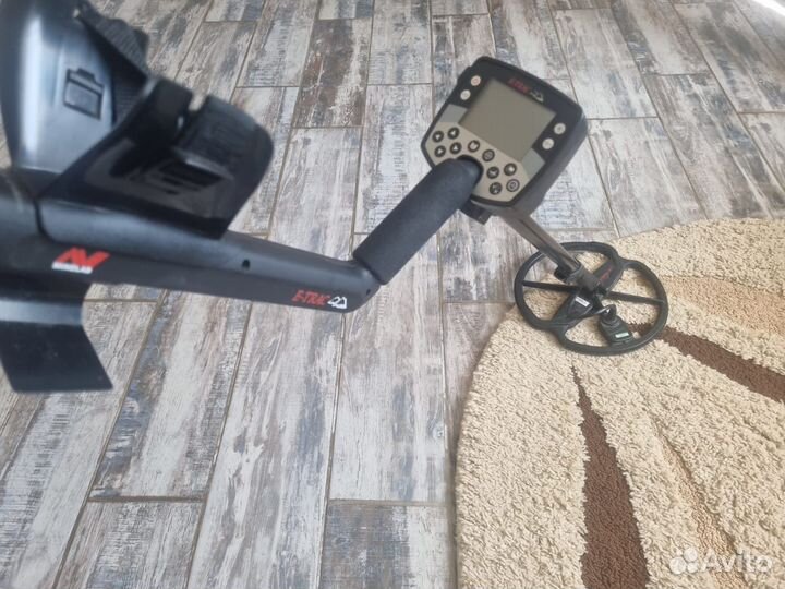 Металлоискатель minelab