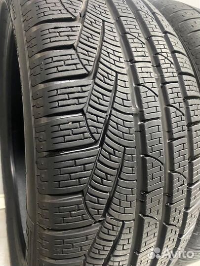 Pirelli Winter Sottozero 240 Serie II 245/40 R20