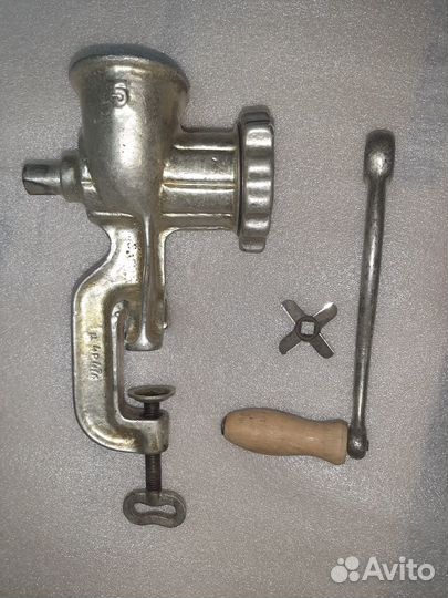 Мясорубка ручная СССР чугунная