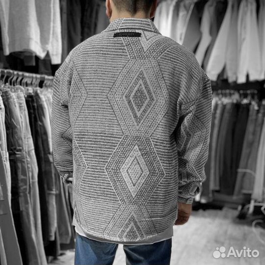 Концептуальная рубашка oversize с узором